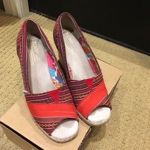 Toms Lina wedges